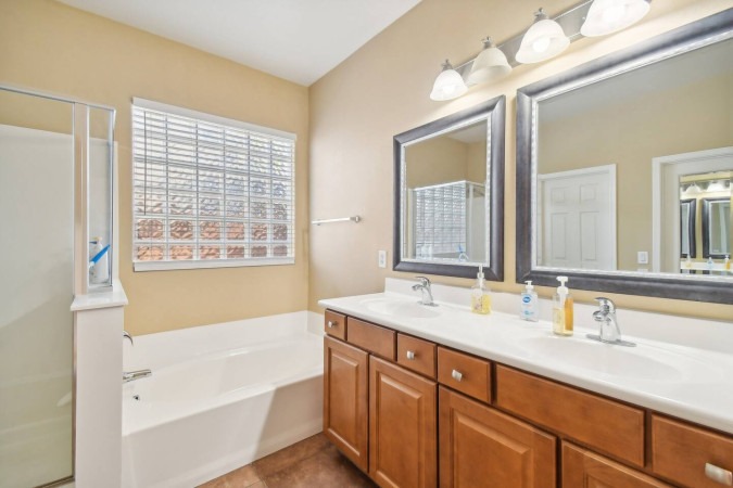 151541-382419-8q5zndZODO6sx-6ttnuoil33xydKakTg9VmNwEi2PmU-67ffcd4c117be-small